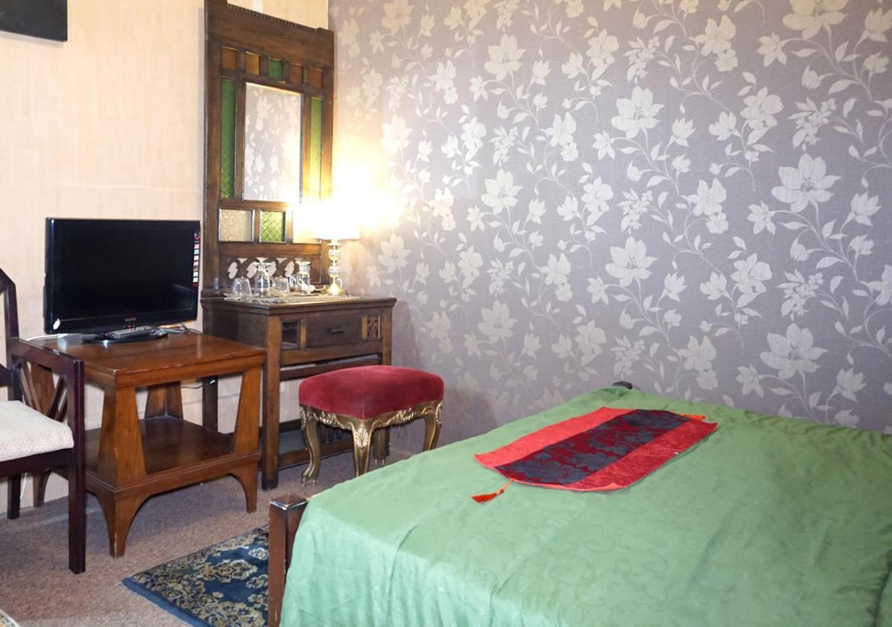 Badjoeri Ethnic Wooden Homestay Bandung Zewnętrze zdjęcie