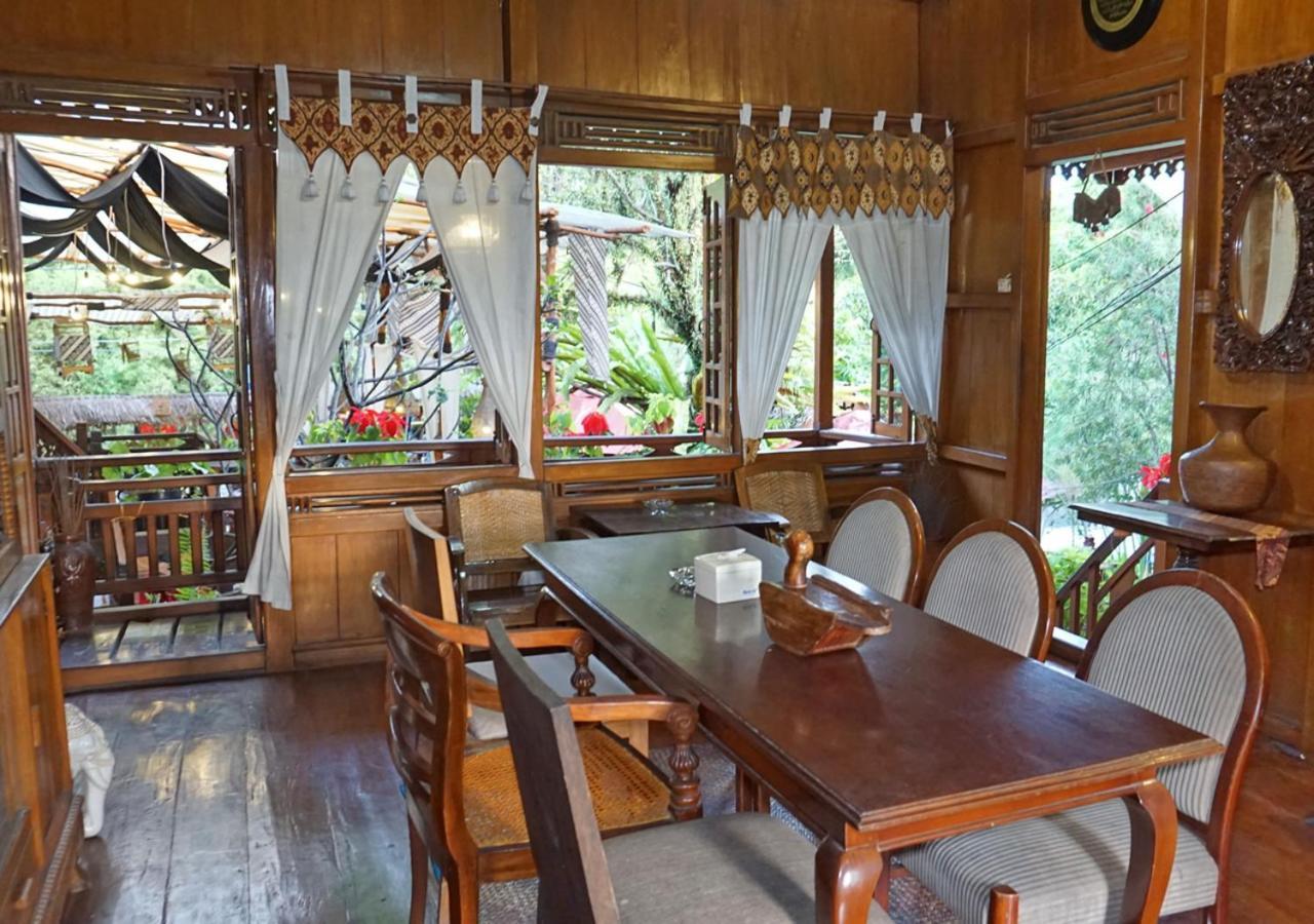 Badjoeri Ethnic Wooden Homestay Bandung Zewnętrze zdjęcie